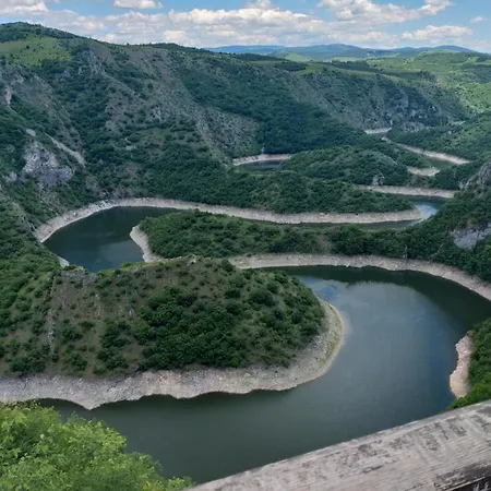Etno Domacinstvo Uvacki Konaci Дом отдыха Нова-Варош