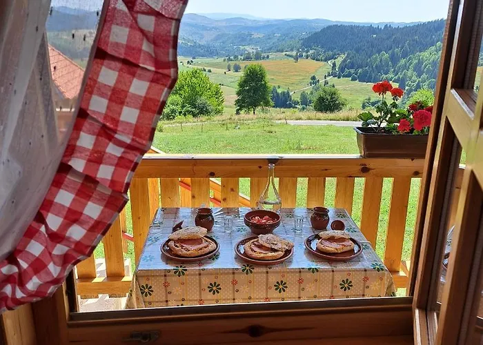 펜션 Etno Domacinstvo Uvacki Konaci